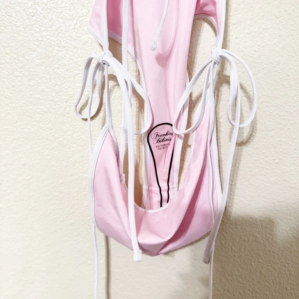 NWT Frankie’s Bikinis x Victorias Secret Amalia Heart Cut Out One Piece Swimsuit